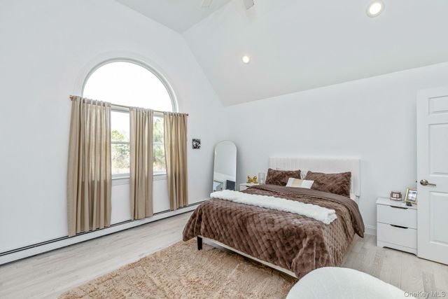 10 Tall Oaks Court, Manorville, NY 11949