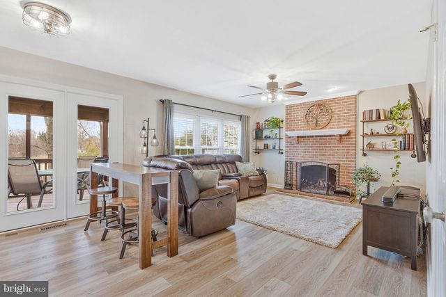 20726 JERSEY MILLS PL, Ashburn, VA 20147