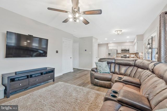 20726 JERSEY MILLS PL, Ashburn, VA 20147