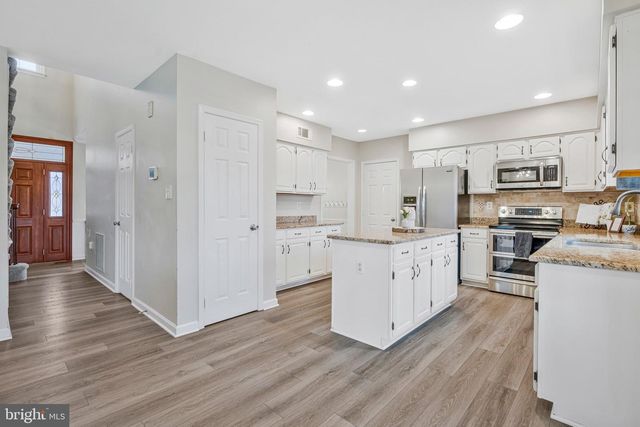 20726 JERSEY MILLS PL, Ashburn, VA 20147