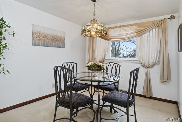 83 Patricia Lane, Cheektowaga, NY 14227