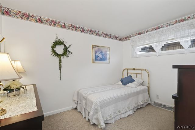 83 Patricia Lane, Cheektowaga, NY 14227