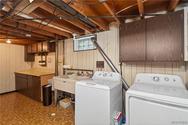 83 Patricia Lane, Cheektowaga, NY 14227