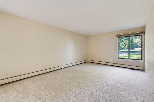 3461 Kent Street 1002, Shoreview, MN 55126