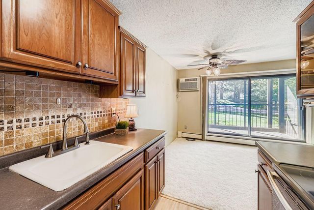 3461 Kent Street 1002, Shoreview, MN 55126