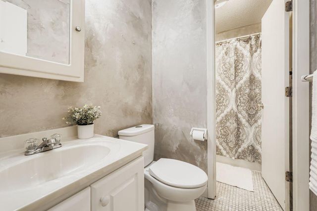 3461 Kent Street 1002, Shoreview, MN 55126