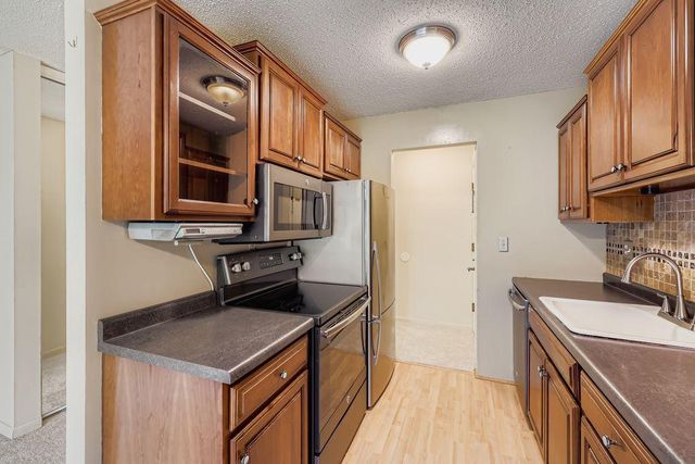 3461 Kent Street 1002, Shoreview, MN 55126