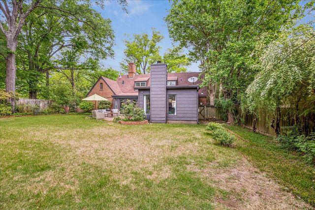 3581 POPLAR AVE, Memphis, TN 38111