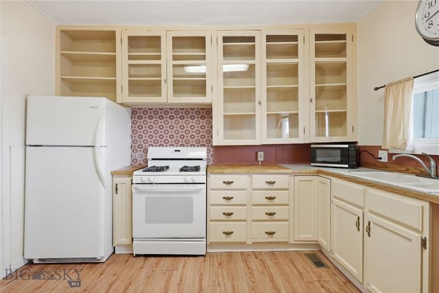 102 Mullin Street, Butte, MT 59701