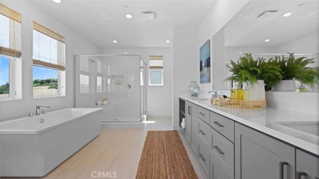 29519 Corte Azulejo, Valencia, CA 91354