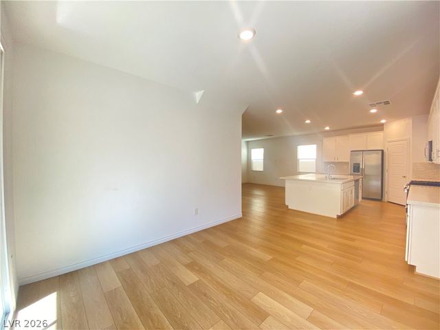 3995 Redwood Glen Court, Las Vegas, NV 89141