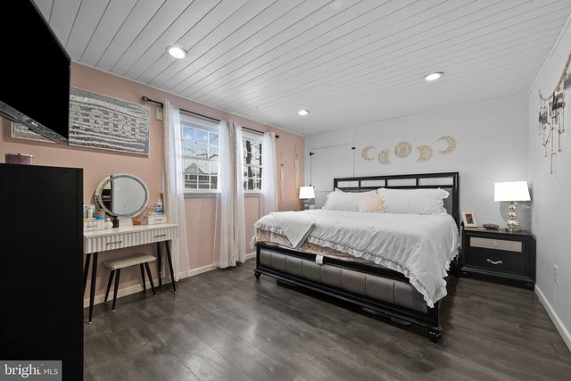 11 YORKTOWNE CT, Littlestown, PA 17340