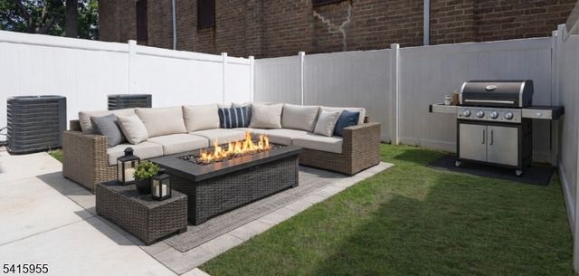 167 Kipp Ave, Hasbrouck Heights Boro, NJ 07604