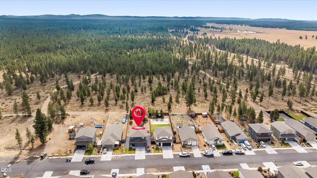 16487 Bassett Road, La Pine, OR 97739