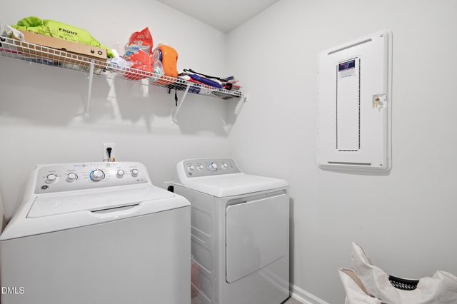 1712 Sweet Gardenia Way, Apex, NC 27502