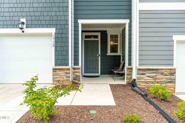 1712 Sweet Gardenia Way, Apex, NC 27502
