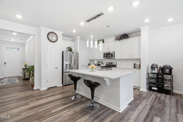 1712 Sweet Gardenia Way, Apex, NC 27502