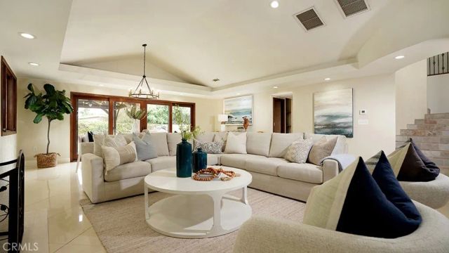 266 Joann Street, Costa Mesa, CA 92626