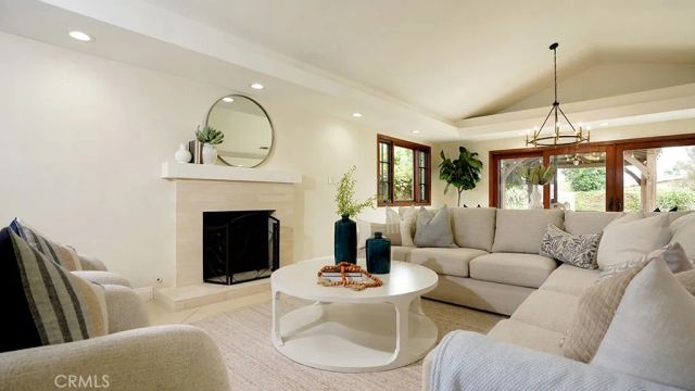 266 Joann Street, Costa Mesa, CA 92626