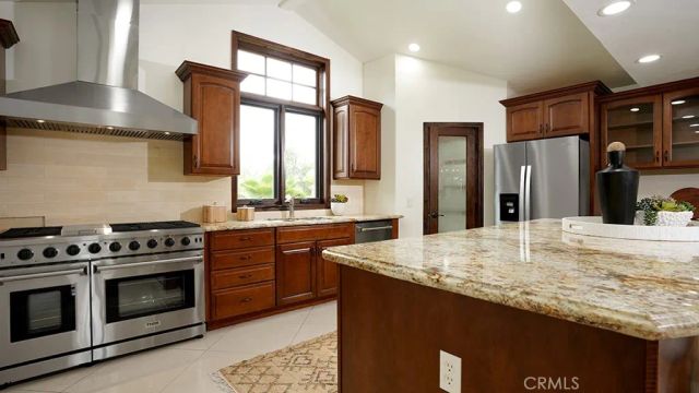 266 Joann Street, Costa Mesa, CA 92626