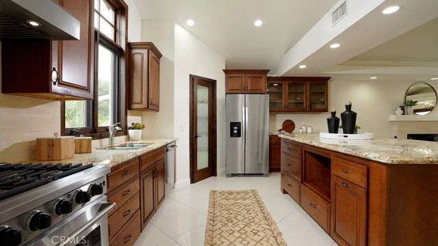 266 Joann Street, Costa Mesa, CA 92626