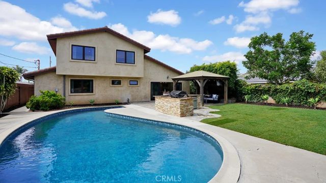 266 Joann Street, Costa Mesa, CA 92626