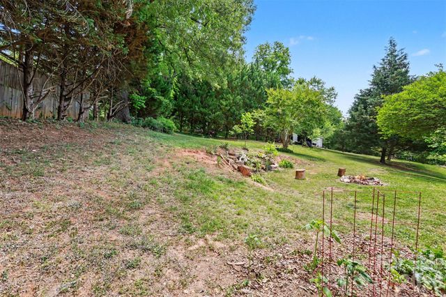 222 Hickory Grove Road, Mcadenville, NC 28101