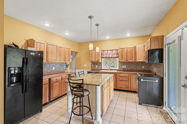 222 Hickory Grove Road, Mcadenville, NC 28101