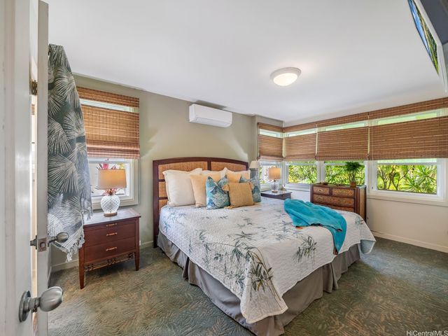 294 Awakea Road, Kailua, HI 96734