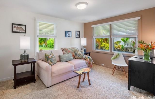 294 Awakea Road, Kailua, HI 96734