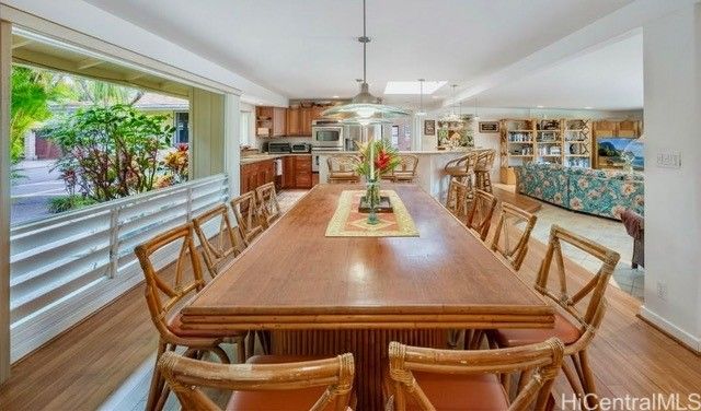 294 Awakea Road, Kailua, HI 96734
