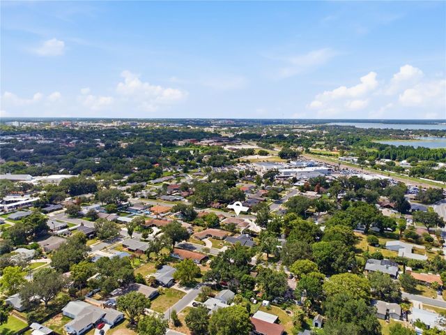1433 ELLISON LANE, Lakeland, FL 33801