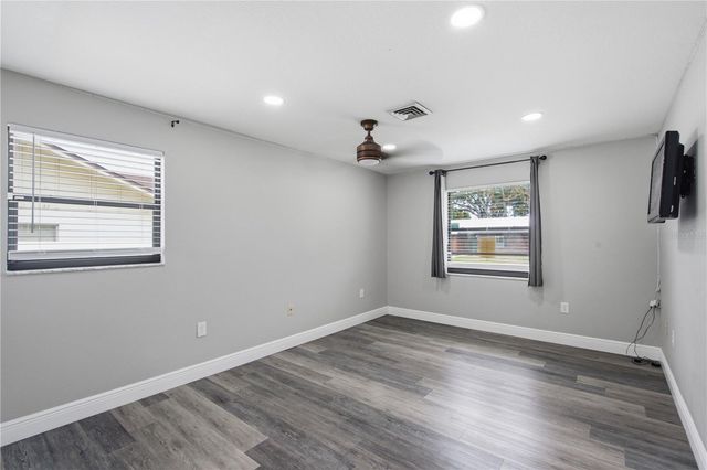 1433 ELLISON LANE, Lakeland, FL 33801