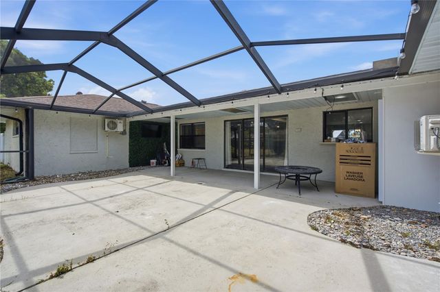 1433 ELLISON LANE, Lakeland, FL 33801