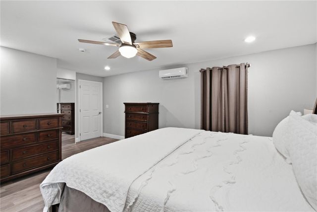 1433 ELLISON LANE, Lakeland, FL 33801