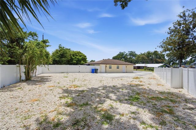 1433 ELLISON LANE, Lakeland, FL 33801