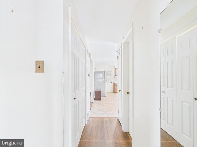 2370 LOUCKS RD, York, PA 17408