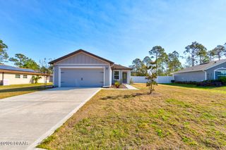 33 Pine Croft Lane, Palm Coast, FL 32164