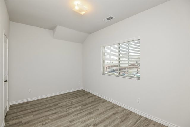 2802 Redhead Place, Ennis, TX 75119
