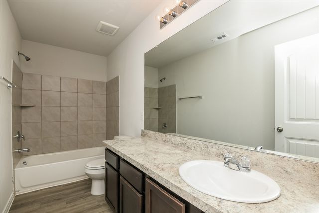 2802 Redhead Place, Ennis, TX 75119