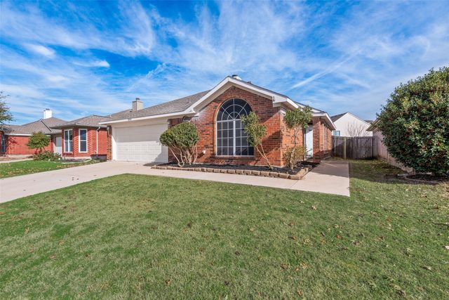 10504 Aransas Drive, Fort Worth, TX 76131