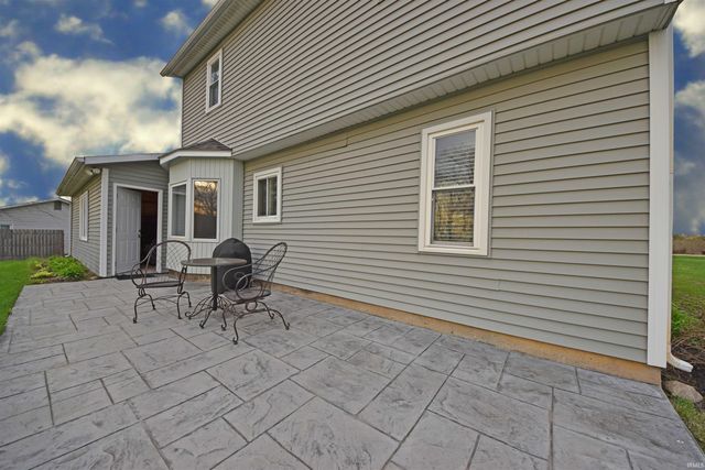 11213 Robinair Drive, Fort Wayne, IN 46818