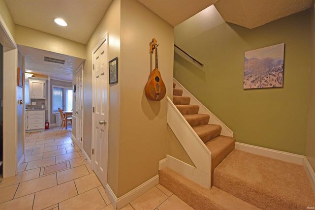 11213 Robinair Drive, Fort Wayne, IN 46818