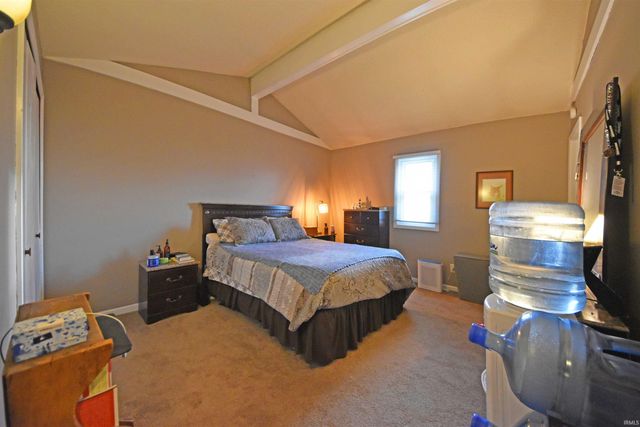 11213 Robinair Drive, Fort Wayne, IN 46818