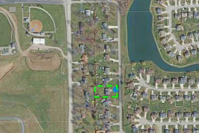 11213 Robinair Drive, Fort Wayne, IN 46818