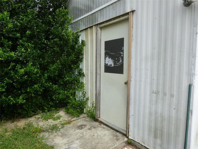 12 HWY 630 W, Frostproof, FL 33843