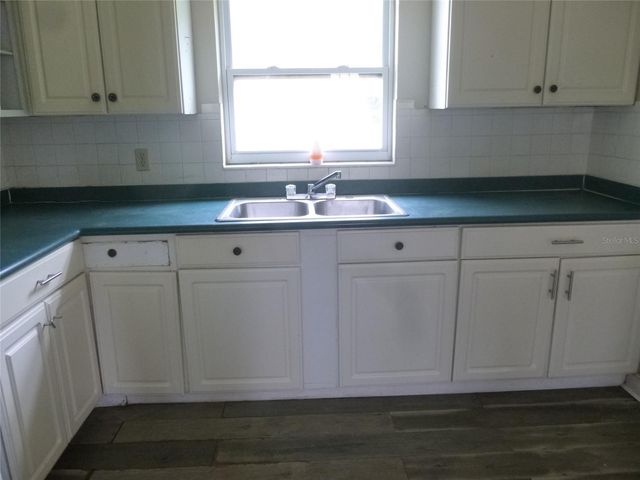 12 HWY 630 W, Frostproof, FL 33843