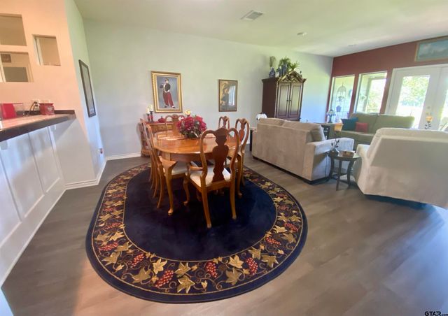 178 Pine Tree Unit B, Holly Lake Ranch, TX 75765
