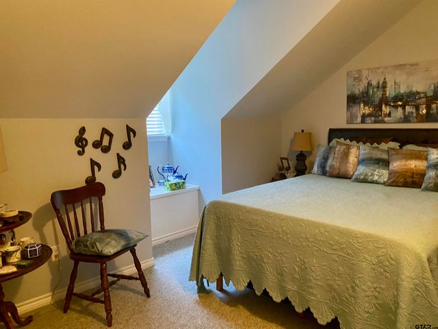 178 Pine Tree Unit B, Holly Lake Ranch, TX 75765