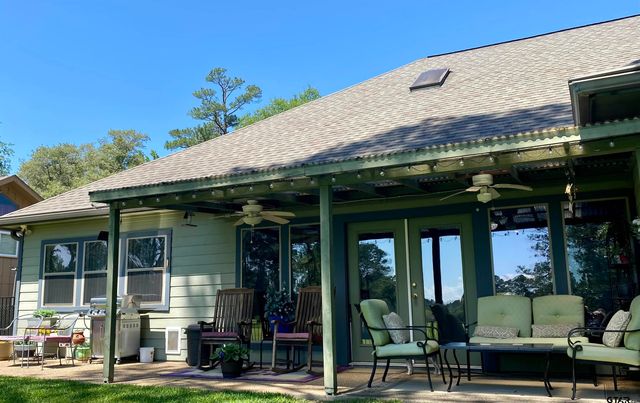 178 Pine Tree Unit B, Holly Lake Ranch, TX 75765